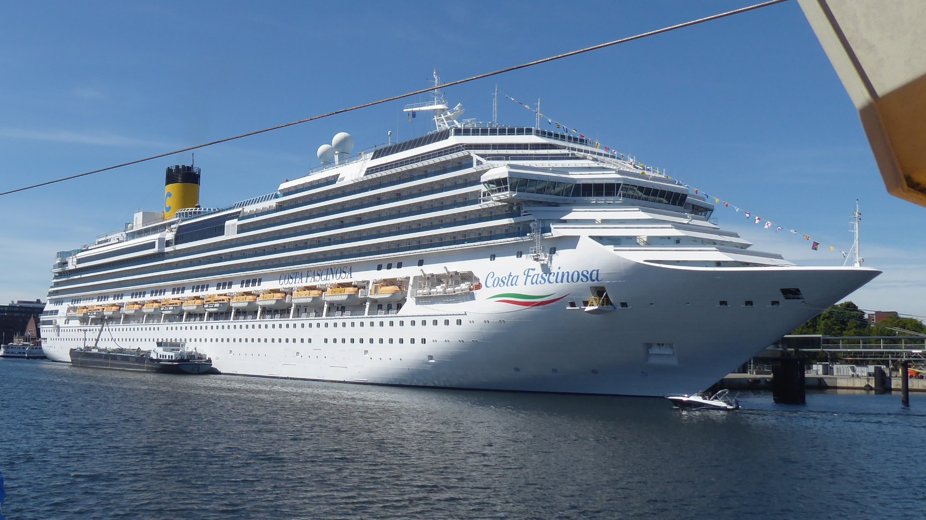 ���� ����� ��������� � ��������� (Costa Fascinosa)